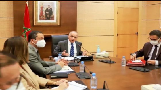 وزارة التربية الوطنية تبدأ في توقيف أساتذة التعاقد