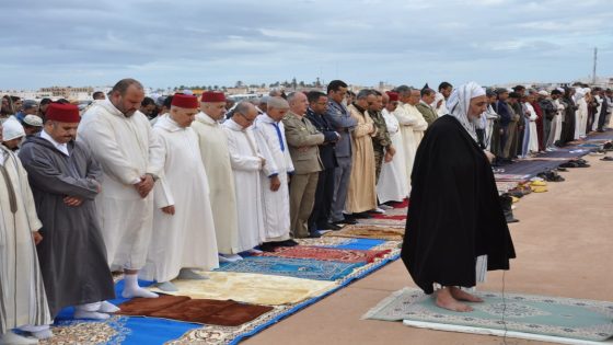 سيدي إفني: عامل الإقليم يترأس مراسم صلاة الاستسقاء بالمصلى المحلي