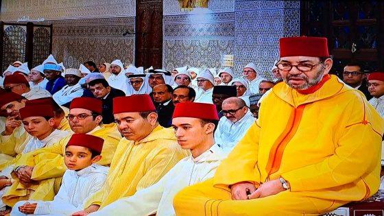 أمير المؤمنين يترأس بالقصر الملكي بالرباط حفلا دينيا إحياء لليلة القدر المباركة