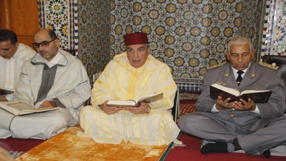 “والي جهة كلميم وادنون يترأس حفل إحياء ليلة القدر بمسجد عبد الله بن ياسين”