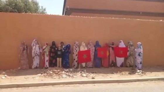 احتجاجات ساكنة حي الشيخ عبداتي بمدينة الطنطان للمطالبة بالتبليط والإنارة العمومية
