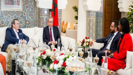 والي جهة الداخلة – وادي الذهب ورئيس جماعة الداخلة يستقبلان وفدًا من بلدية نيس الفرنسية.