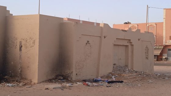 العيون :ساكنة الدويرات بالعيون تطالب بإنهاء مشروع المركز الصحي المتوقف: معاناة يومية للأمهات والأطفال