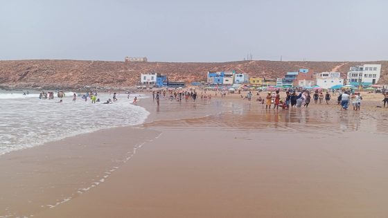 مأساة بشاطئ أفتاس بميراللفت: غرق شاب من كلميم وإنقاذ اثنين من التيارات القوية